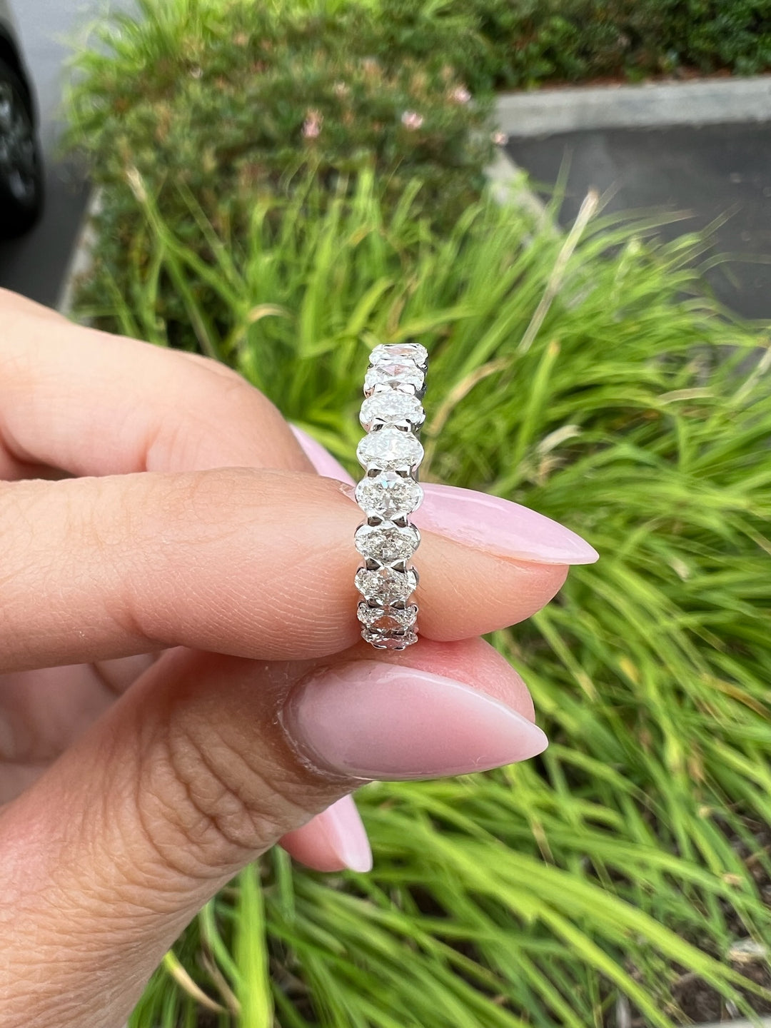 A. Jaffe Oval Diamond 11 Stone Band