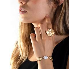 18K Lunaria Collection Yellow Gold and White Mother of Pearl Bracelet