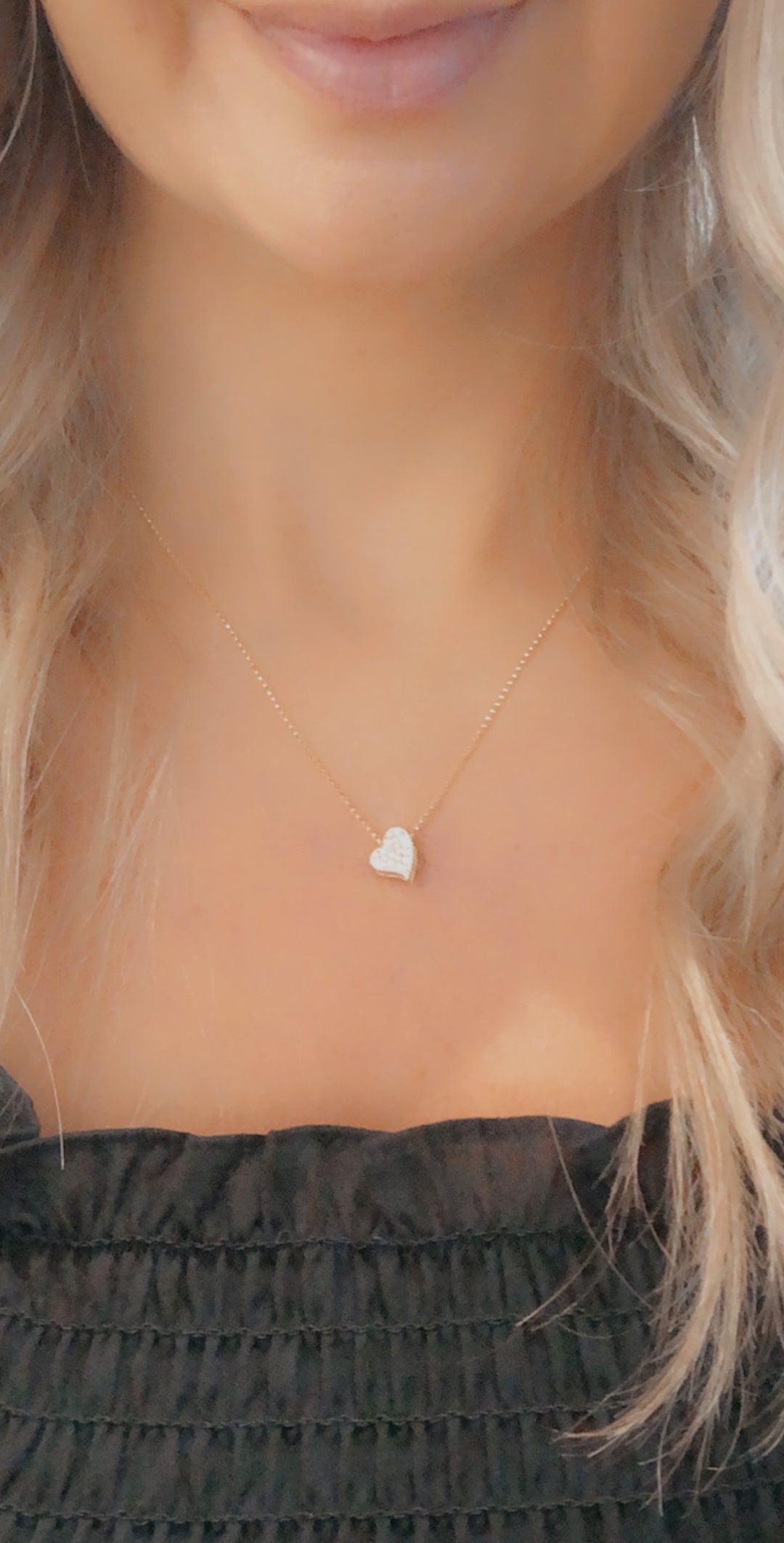 DIAMOND HEART NECKLACE